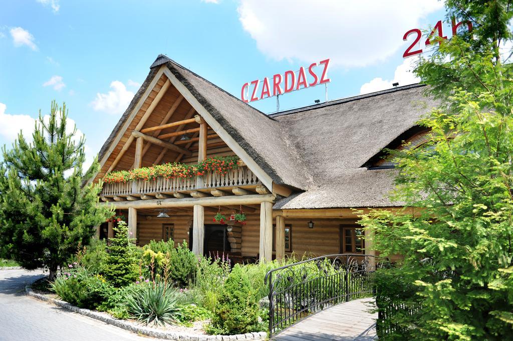 Hotel Czardasz Koziegłowy Eksteriør bilde